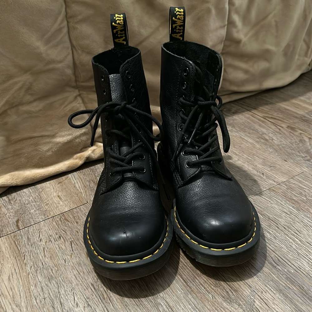 Doc Martens Pascal Boot Womens Size 6 - image 1